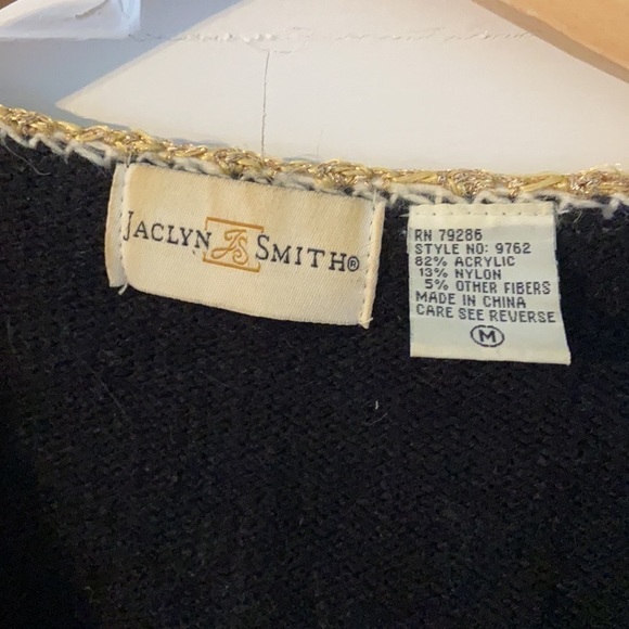 VTG beaded crop embroidered sweater - Picture 2 of 6